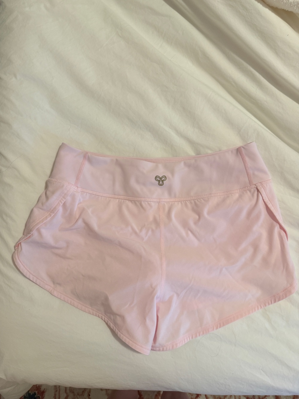 Aritzia movetech steady hi rise short villa pink - Picture 2 of 3